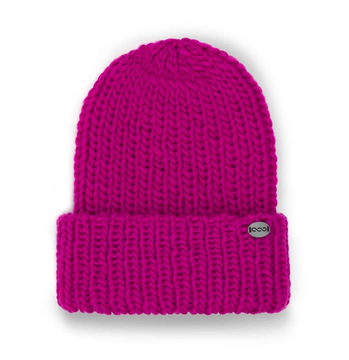 Czapka robiona na drutach SOFFY fuksja Ręcznie robiona na drutach wełniana czapka SOFFY fuksja