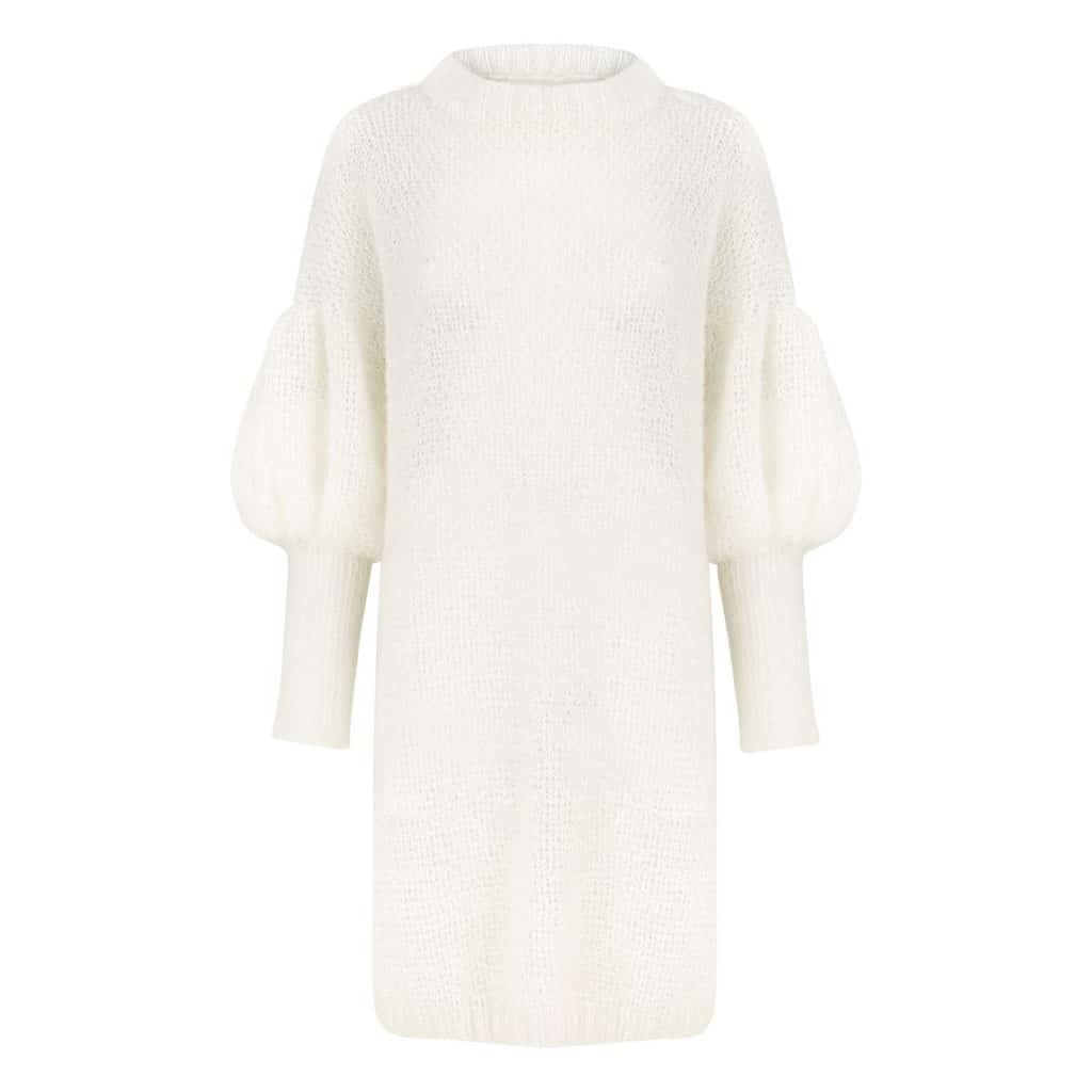 Ręcznie robiona na drutach biała moherowa sukienka LAUREN LONG z bufiastymi rękawami i półgolfem - widok z przodu