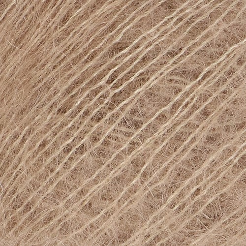 Beżowy moher Beżowy moher w zbliżeniu